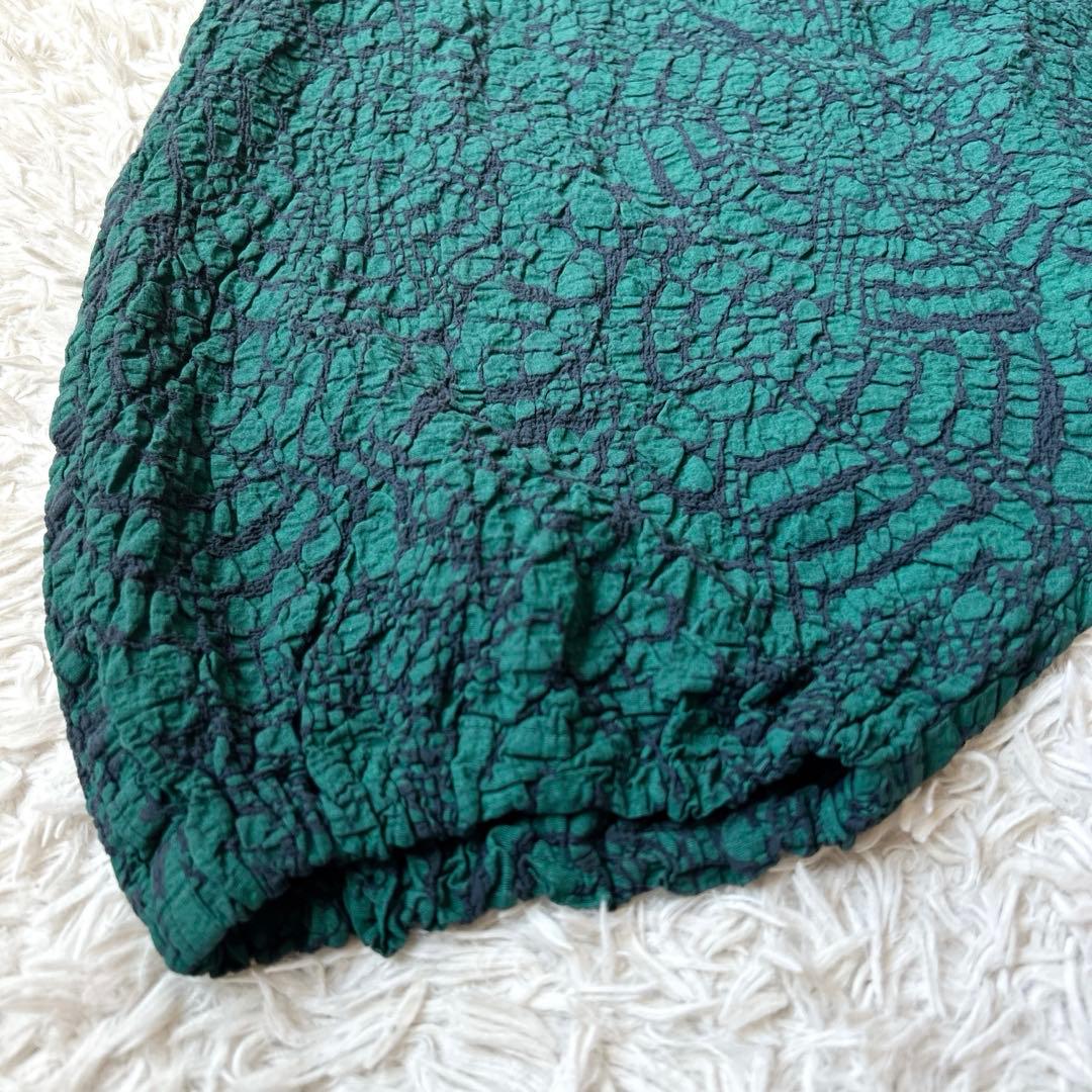 me ISSEY MIYAKE イッセイミヤケ　サルエルバルーンパンツ シワ加工