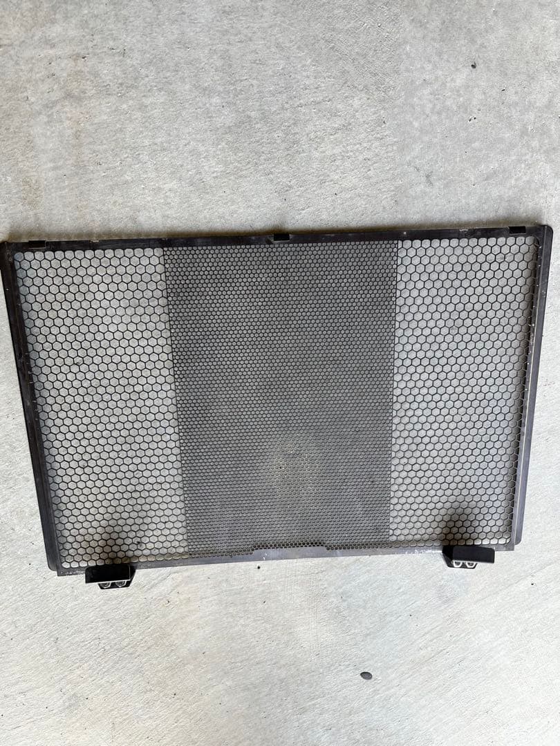 xsr900 エッチングファクトリー製　ラジエーターガード