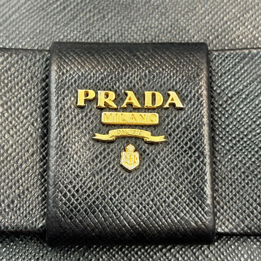 PRADAサフィアーノショルダーバッグウォレットブラック ゴールド金具20cm