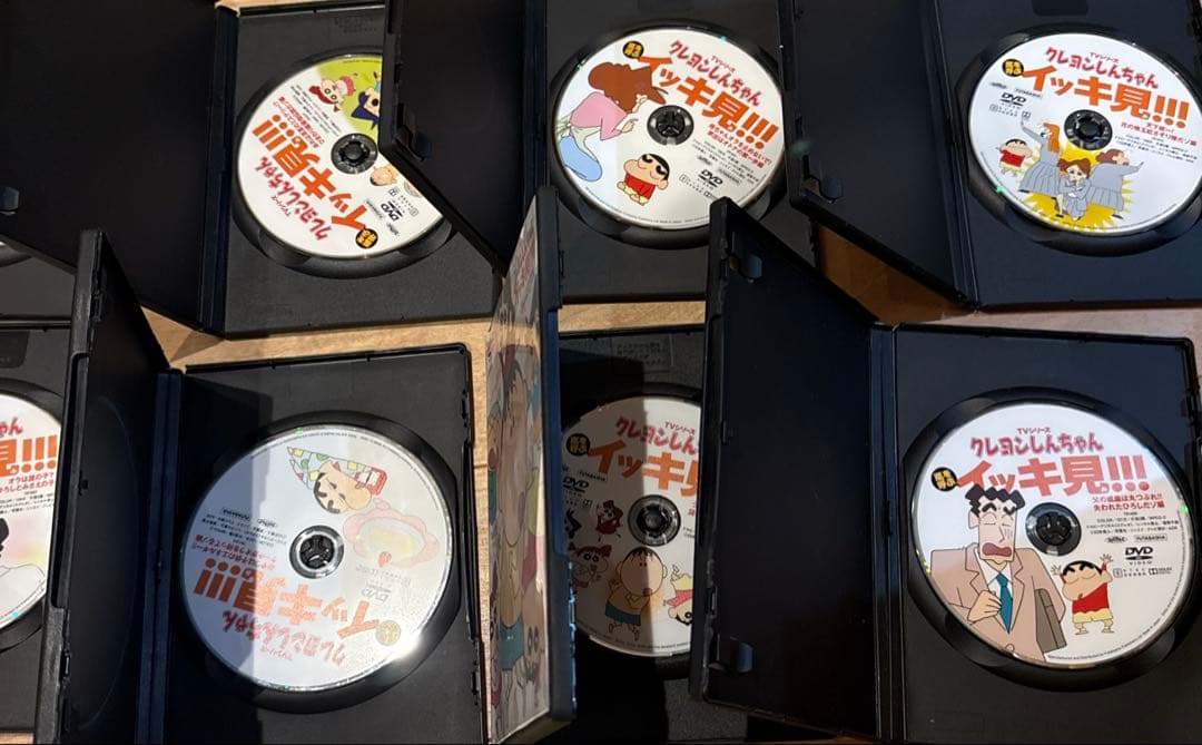 クレヨンしんちゃんDVD15枚セット