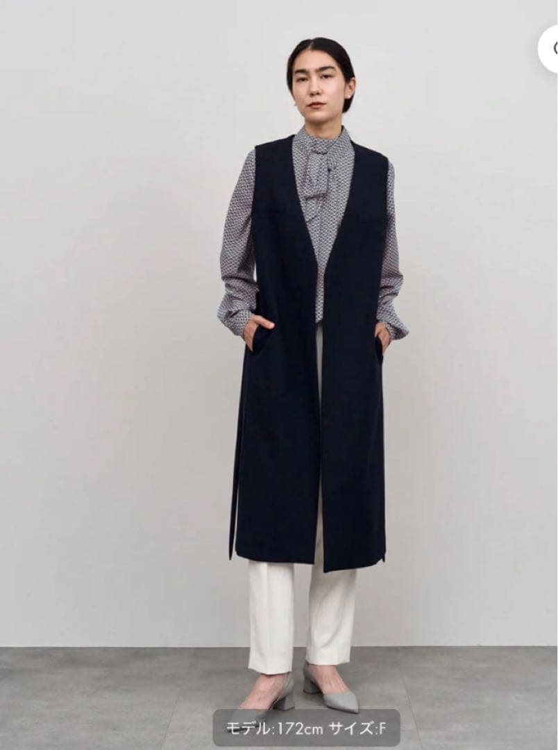 美品　ソージュ soejuウールライクロングジレ　ネイビー