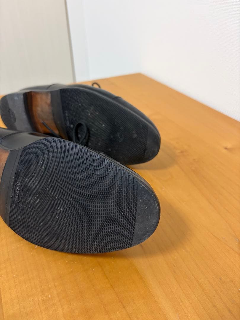 Tricker's ブラック ドレスシューズ