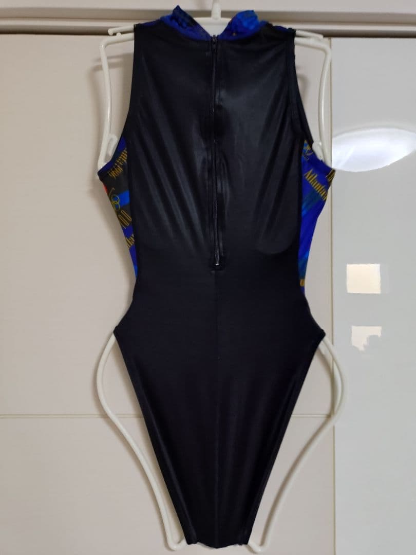 SPEEDO　競泳水着　アトランタオリンピックモデル　黒/赤/青 　Mサイズ