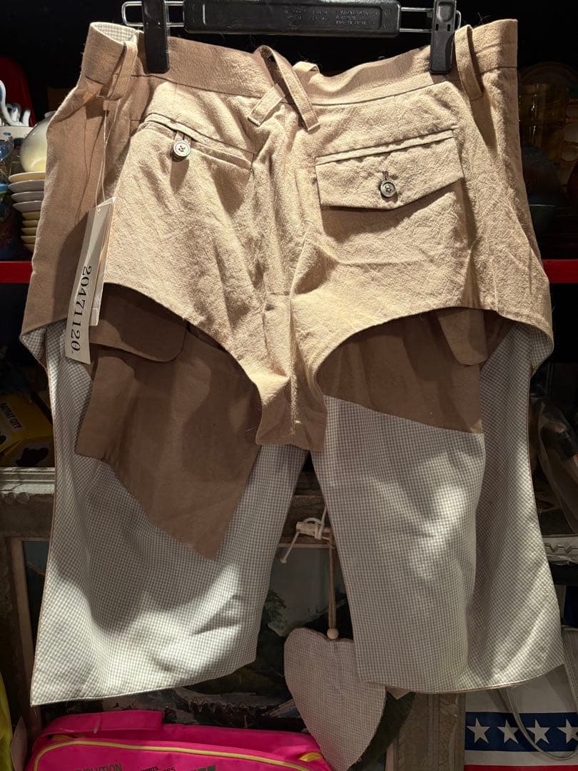 激レア20471120新品タグ付き未使用品変形 プリーツ ハーフパンツ