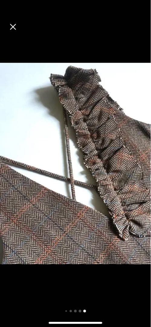 ワンピース　トーマスマグパイフリルワンピース