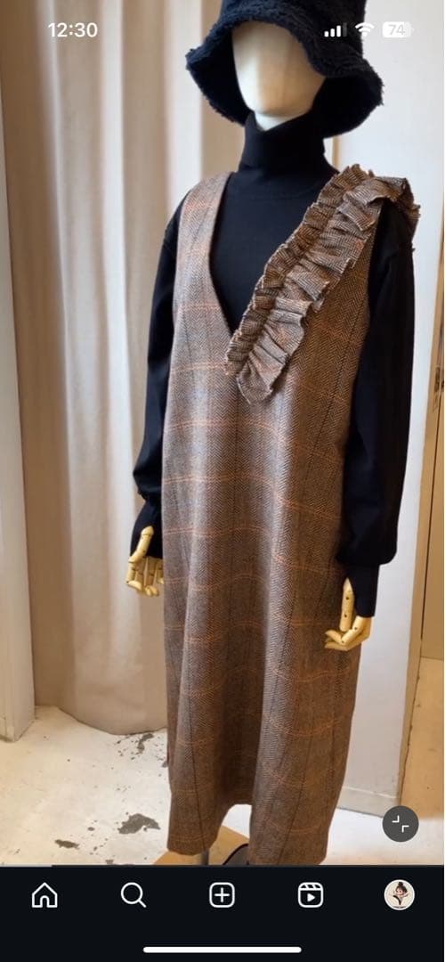 ワンピース　トーマスマグパイフリルワンピース