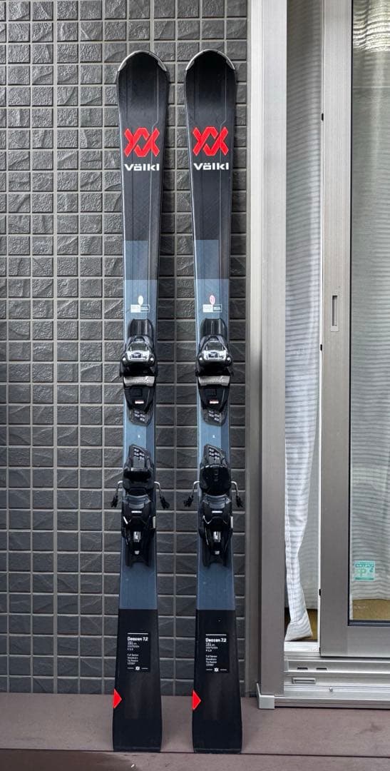 フォルクル ディーコン7.2 USA Vモーション10 151cm 23-24年