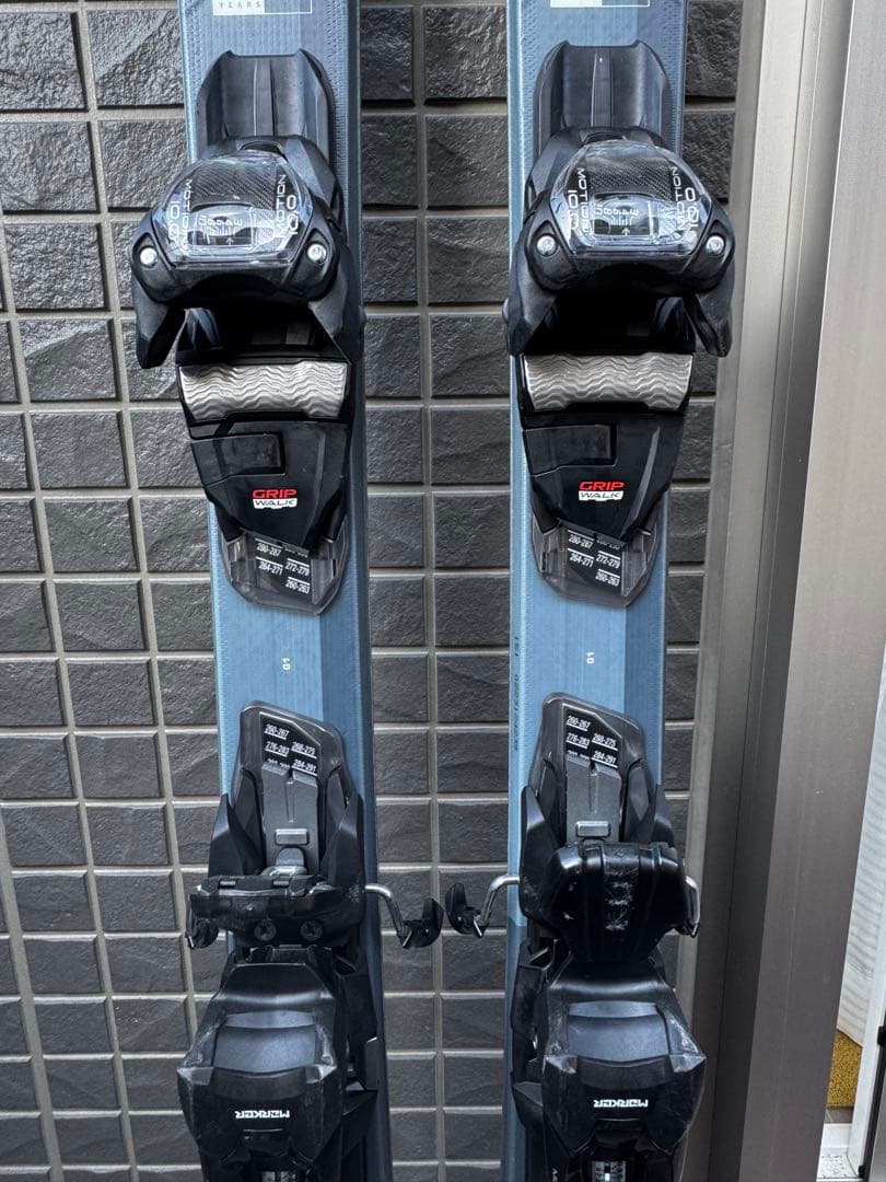 フォルクル ディーコン7.2 USA Vモーション10 151cm 23-24年