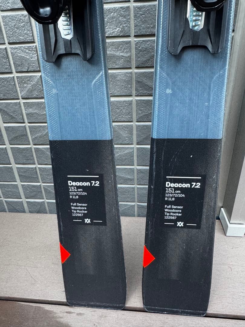 フォルクル ディーコン7.2 USA Vモーション10 151cm 23-24年