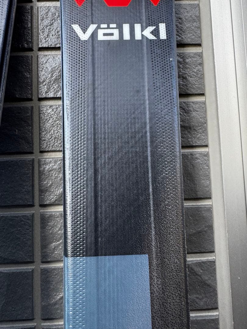 フォルクル ディーコン7.2 USA Vモーション10 151cm 23-24年