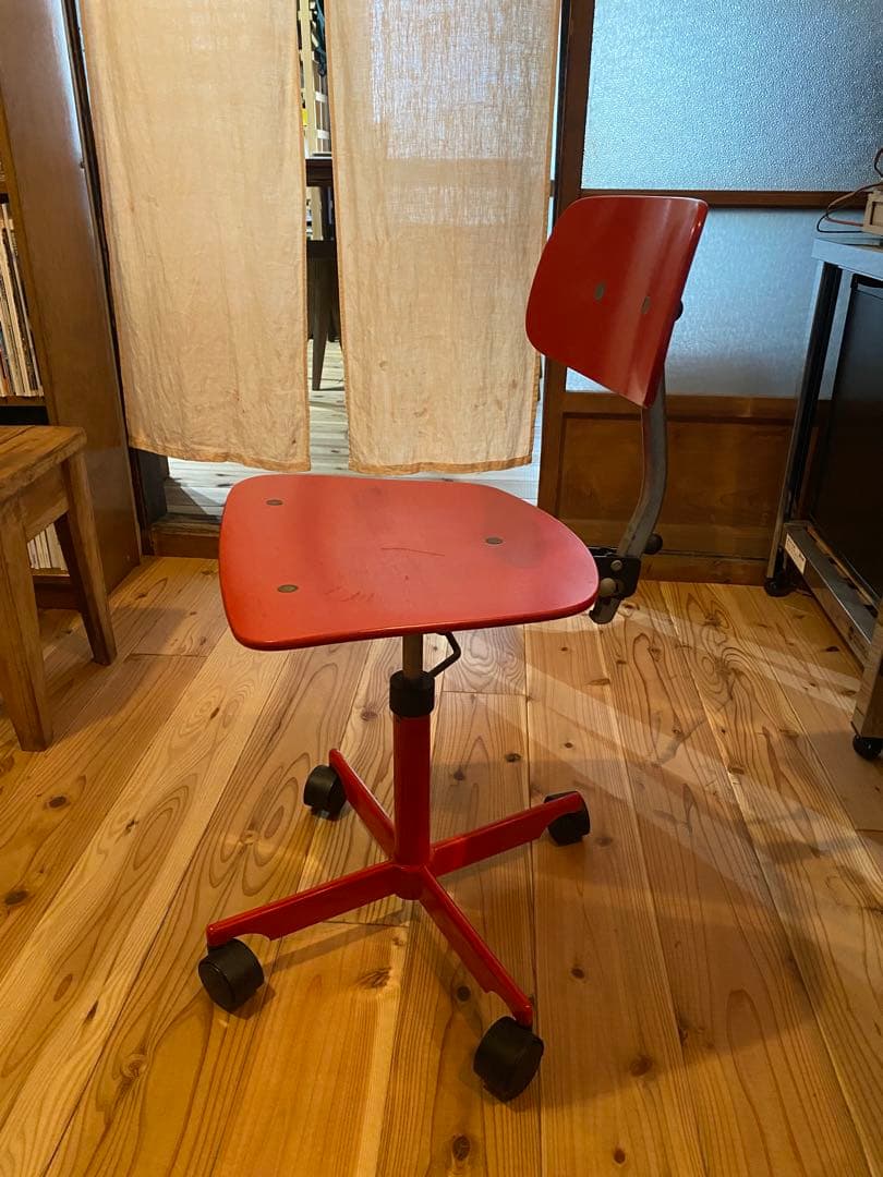 KEVIチェア　4本足　vintage