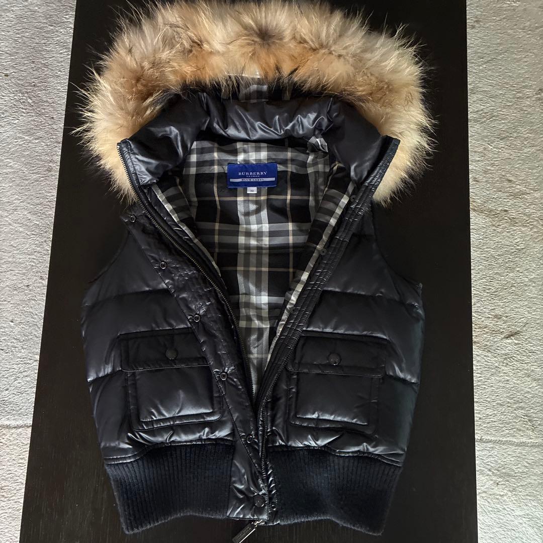 【未使用】BURBERRY BLUE LABEL ファー付きダウンベスト 38