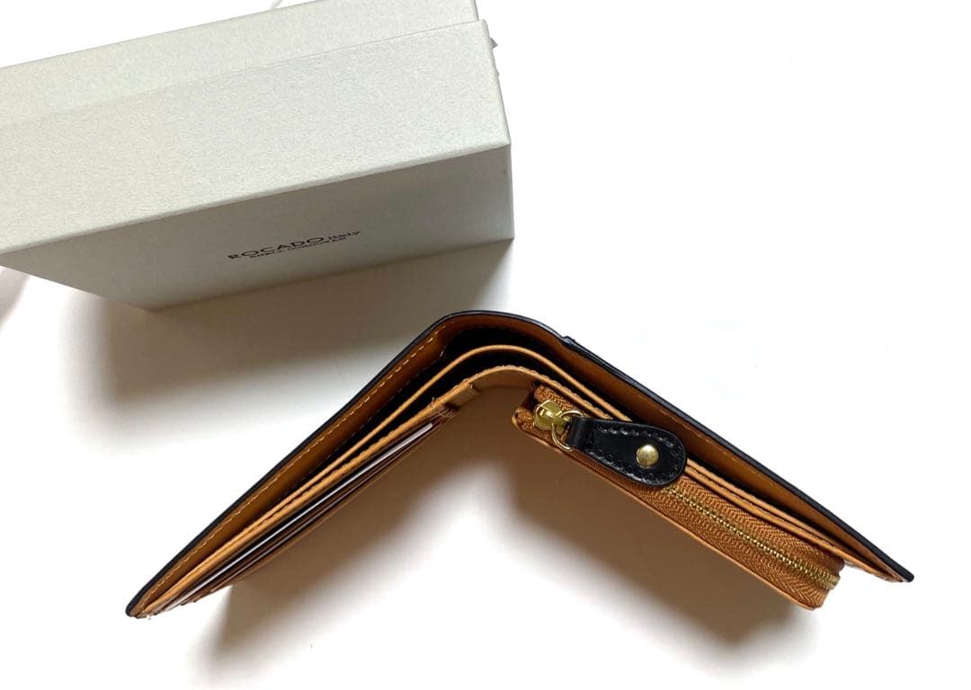 新品未使用　ROCADO シェルコードバン 二つ折り財布　メンズ財布 馬革