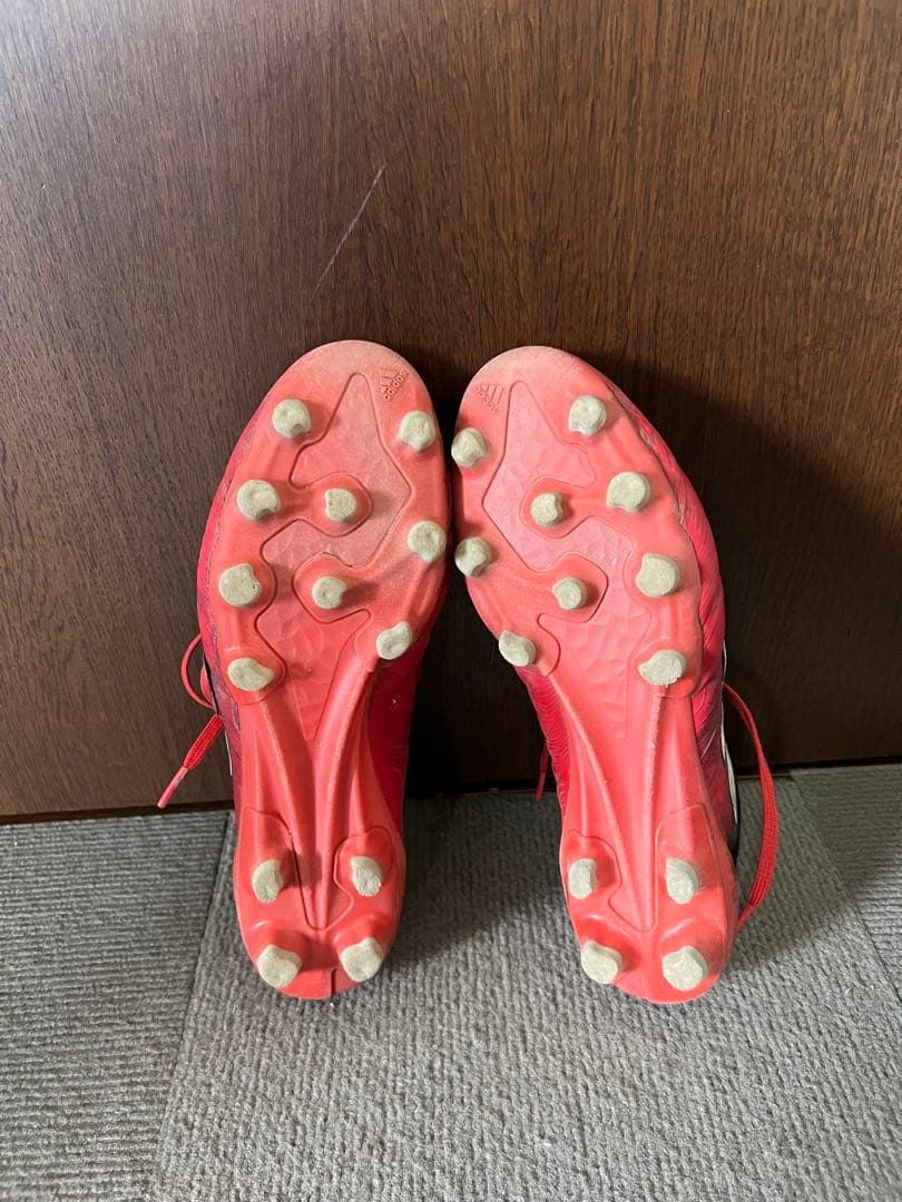 adidasサッカースパイク