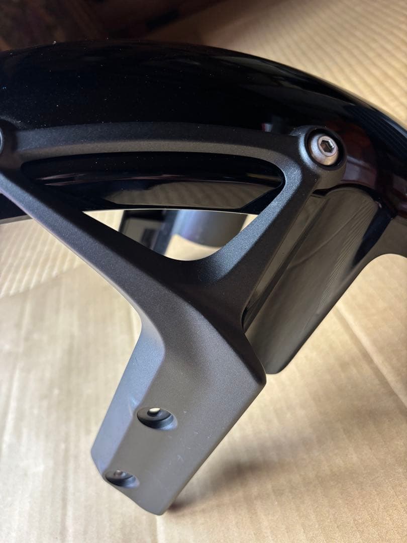 Z900RS cafe純正フロントフェンダー　アーム　ブラック