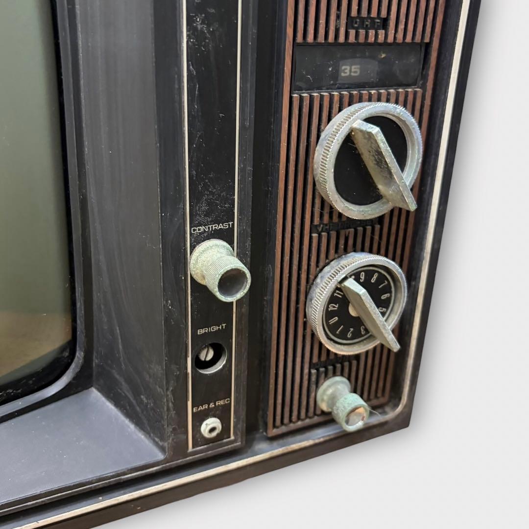 日立 S-57B 昭和レトロ 脚付き ブラウン管テレビ　ヴィンテージ　インテリア