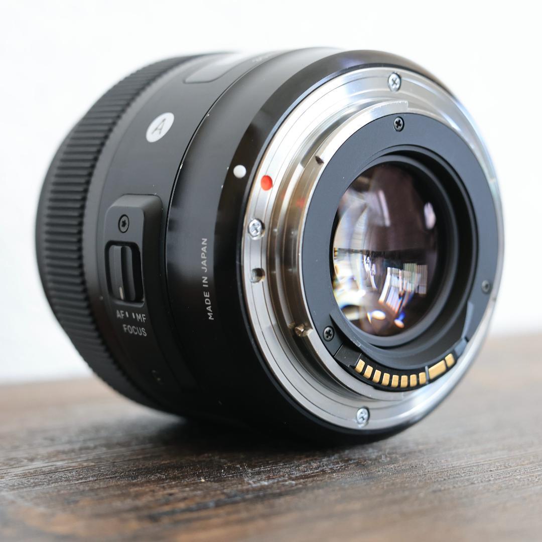 SIGMA 30mm F1.4 DC HSM Art 【EFマウント】