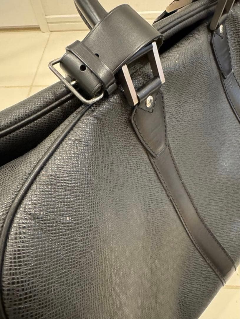 LUIS VUITTON タイガ　ケンダルPM