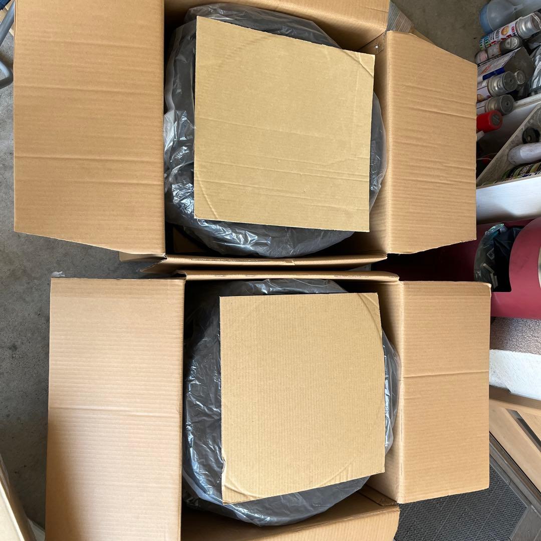 17インチ ガンメタリック 10スポークホイール　ロクサーニ　スポーツ