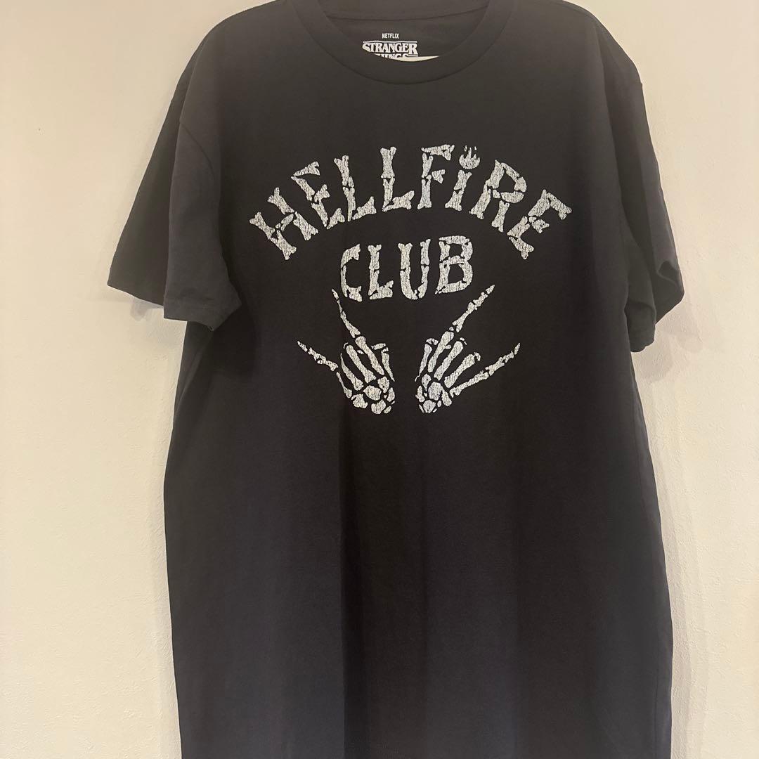 HELLFIRE CLUB Tシャツ　ストレンジャーシングス