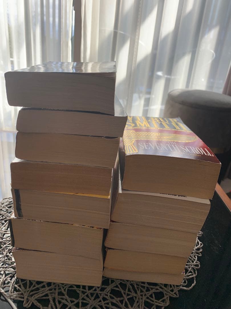 【10冊セット】Tom Clancy, Jeffrey Archer等名作の小説