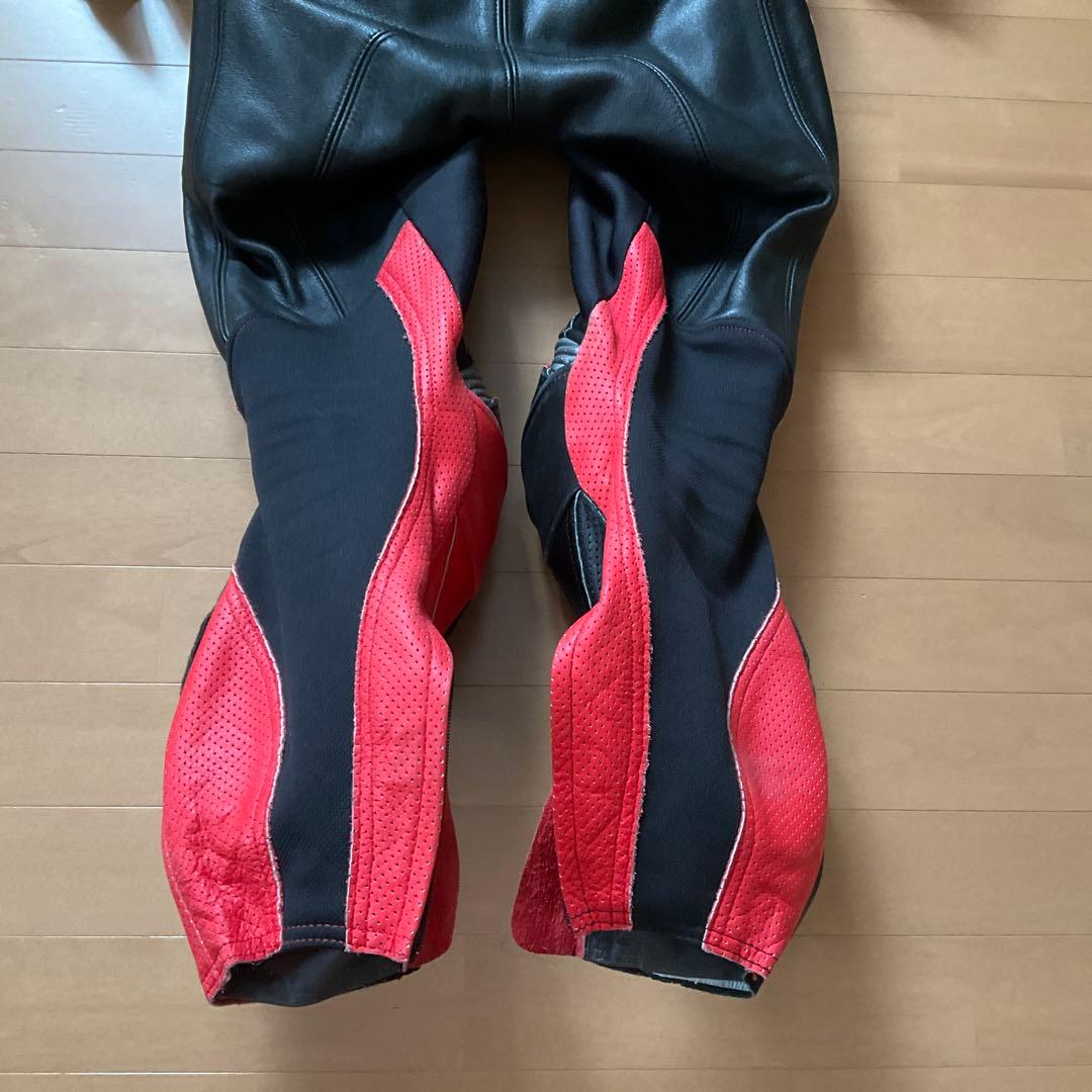 KUSHITANI バイク用革ツナギ 黒/赤　M/Lサイズ　前後プロテクター付