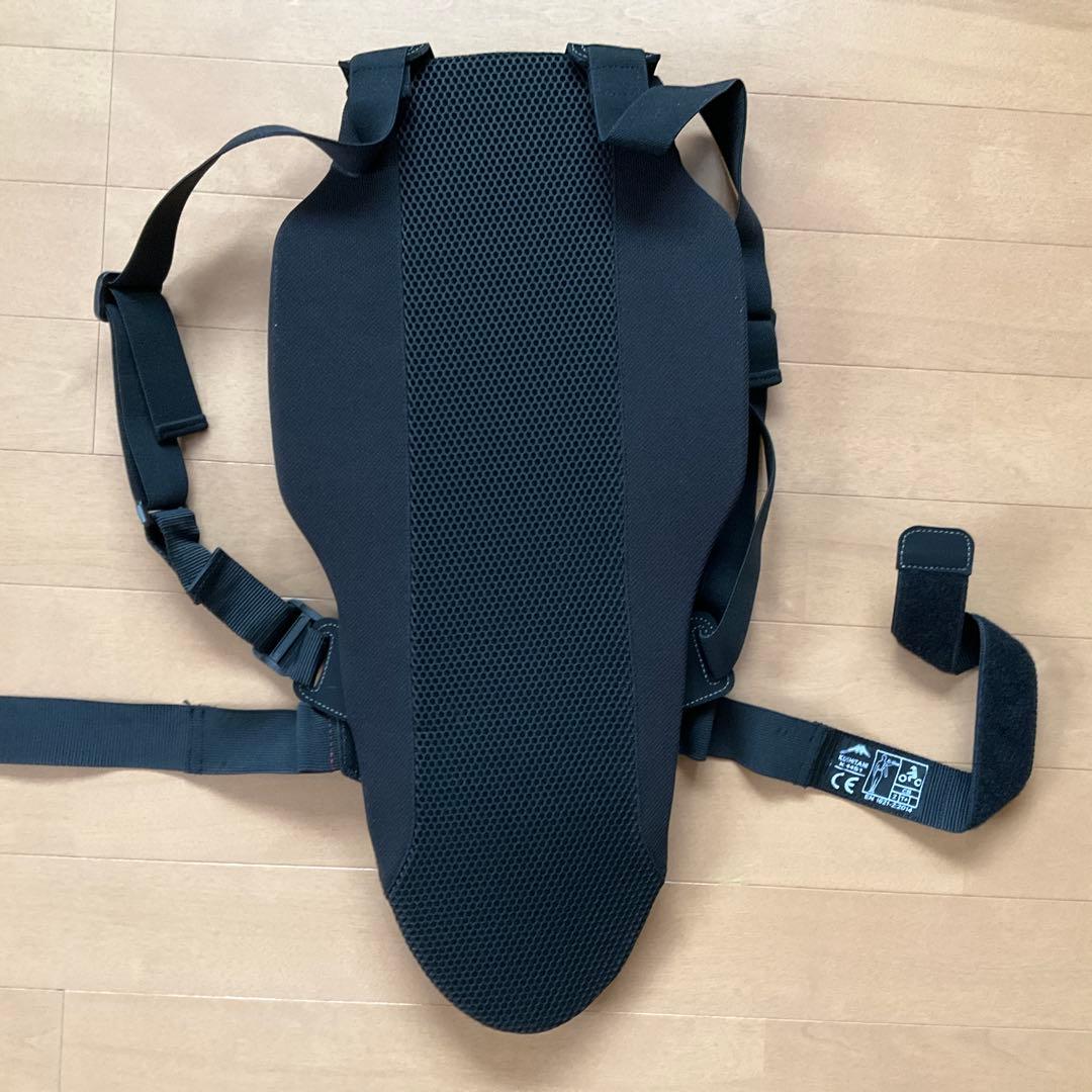 KUSHITANI バイク用革ツナギ 黒/赤　M/Lサイズ　前後プロテクター付