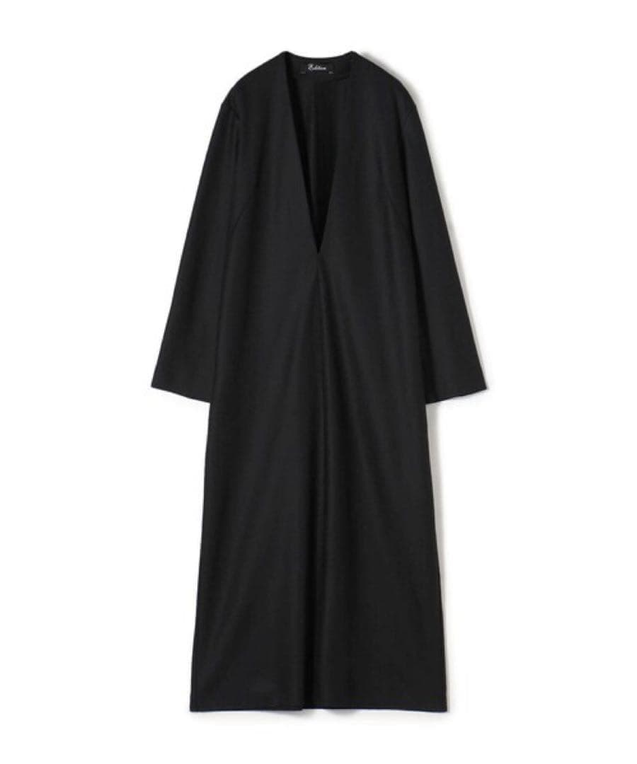 m*i様 美品★TOMORROWLAND Edition★ミルドウールVネックワ