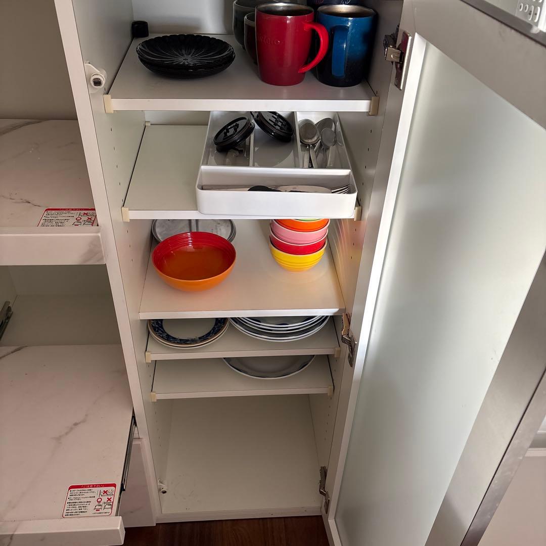 ホワイト マーブル調 食器棚 引き出し式ーたんぽぽ