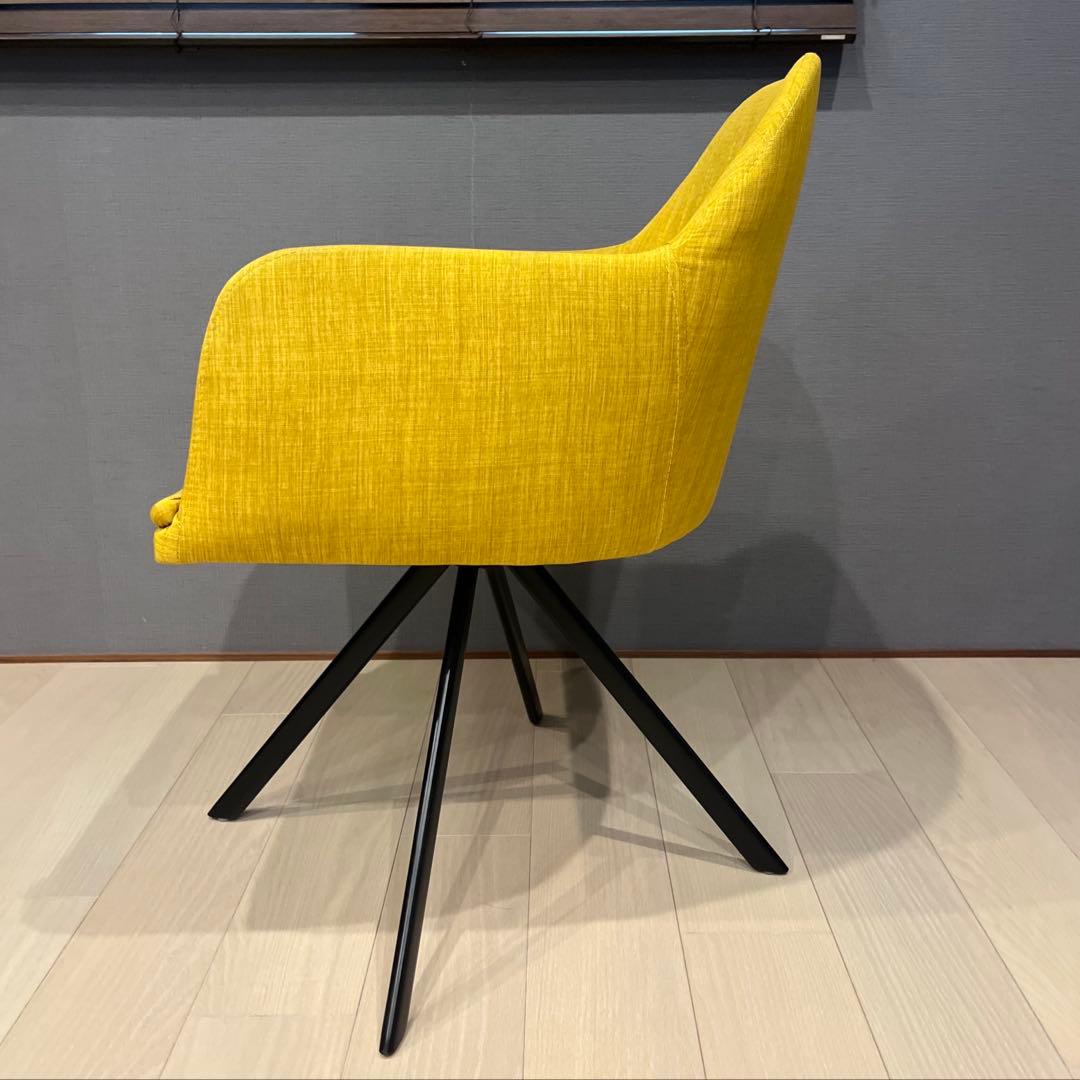 LIVING HOUSE リビングハウスオリジナル　ダイニングチェア 黄色