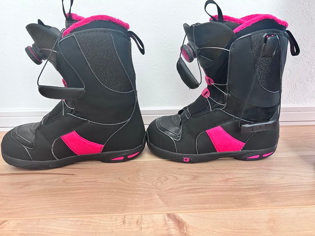 サロモン SALOMONスノーボードセット ケース付き　ブーツ24.5cm