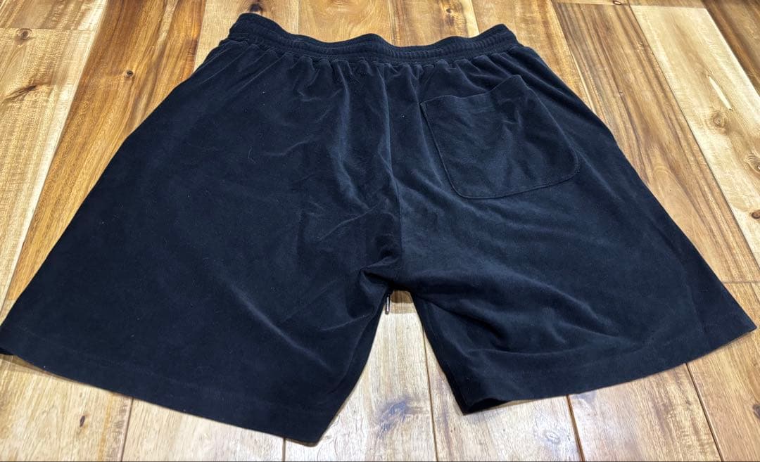 完売品TATRAS FUSSA メンズ ショートパンツ サイズ3 ブラック