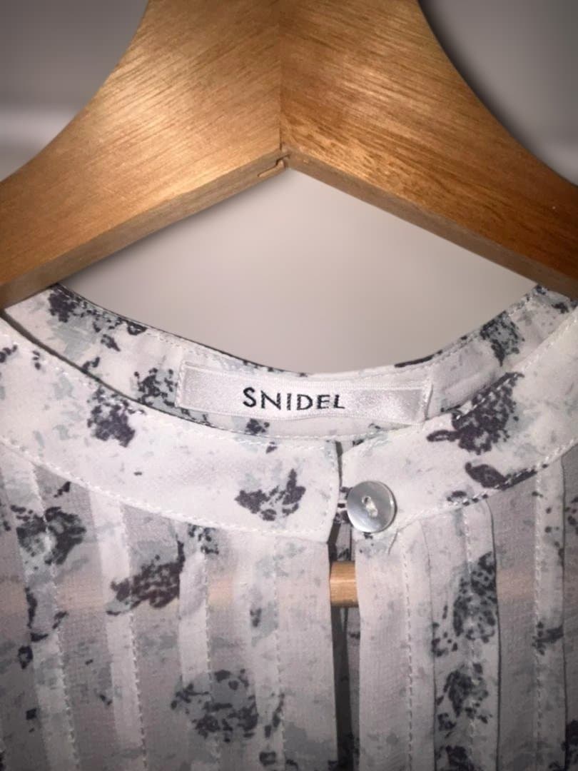 未使用品　スナイデル　フリルワンピースブルー サイズ2(M,L相当)