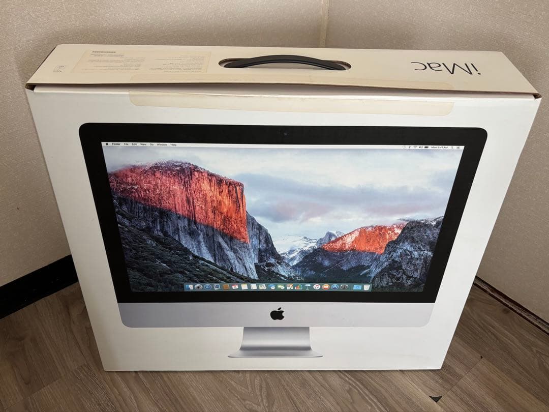 iMac Retina 4K 21.5インチ Late 2015