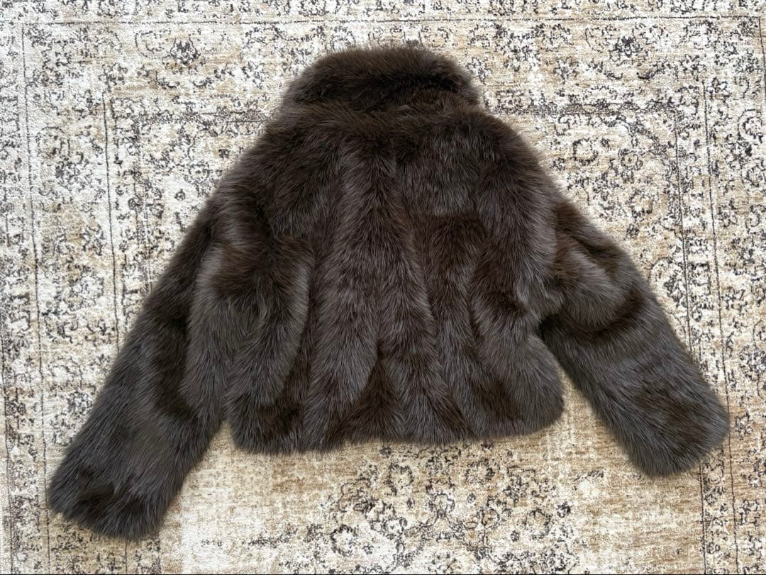 「ZARA」ダークブラウン フェイクファーショートコート