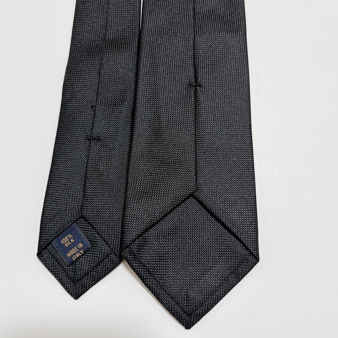 美品 ルイヴィトン ネクタイ ハイブランド ソリッドタイ 無地 光沢 希少 黒