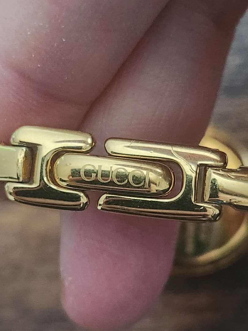 GUCCI クォーツ腕時計 金色メタル