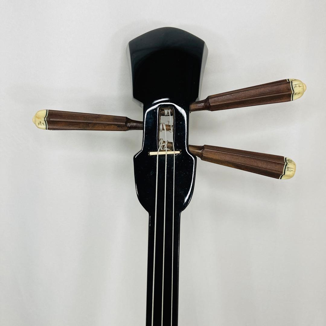 沖縄三線 本皮 三線 沖縄 皮破れなし 蛇皮 本蛇革 琉球 和楽器 弦楽器