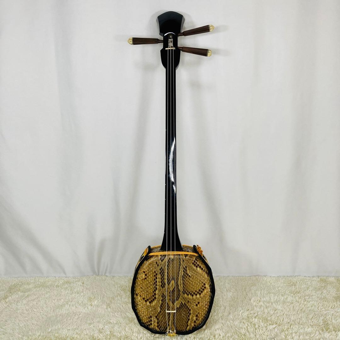 沖縄三線 本皮 三線 沖縄 皮破れなし 蛇皮 本蛇革 琉球 和楽器 弦楽器