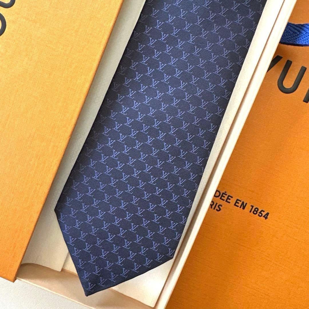専用です。　　ルイ ヴィトン ネクタイ・LV フィッシュネット 新品 未使用