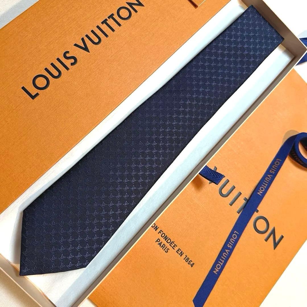 専用です。　　ルイ ヴィトン ネクタイ・LV フィッシュネット 新品 未使用