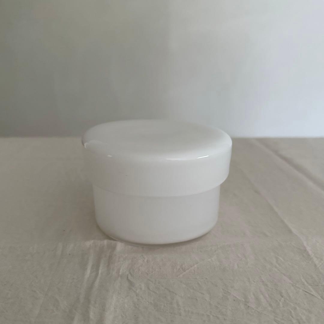 辻和美さん　蓋付きガラス器