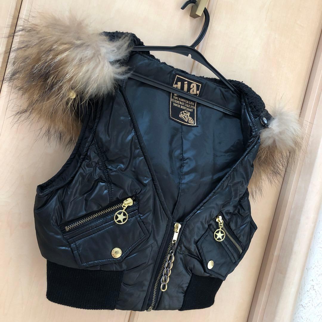 d.i.a ショート丈ベスト　黒