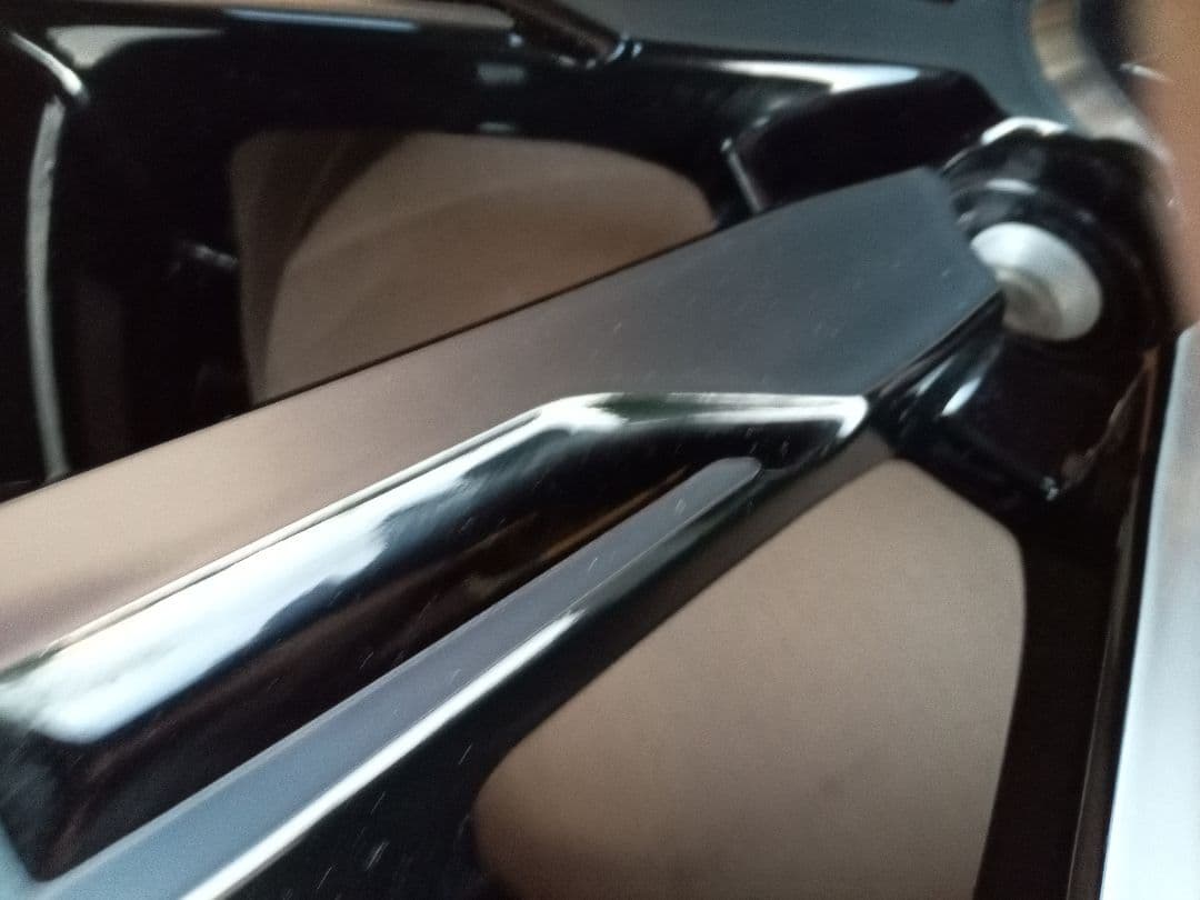 ダイハツ純正ホイール