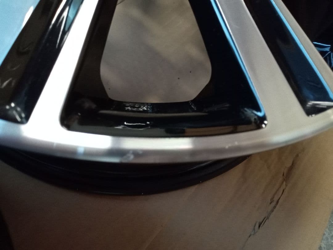 ダイハツ純正ホイール