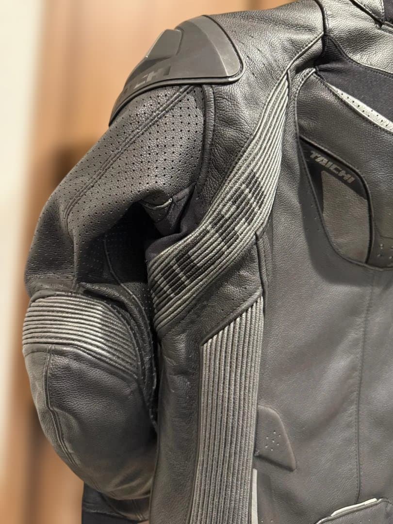 RSタイチ（RS TAICHI）レザージャケット／パンツとジョイント可能