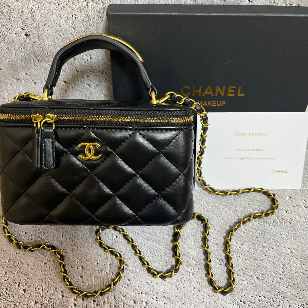 CHANEL ノベルティ ショルダーバッグ ミラー付き