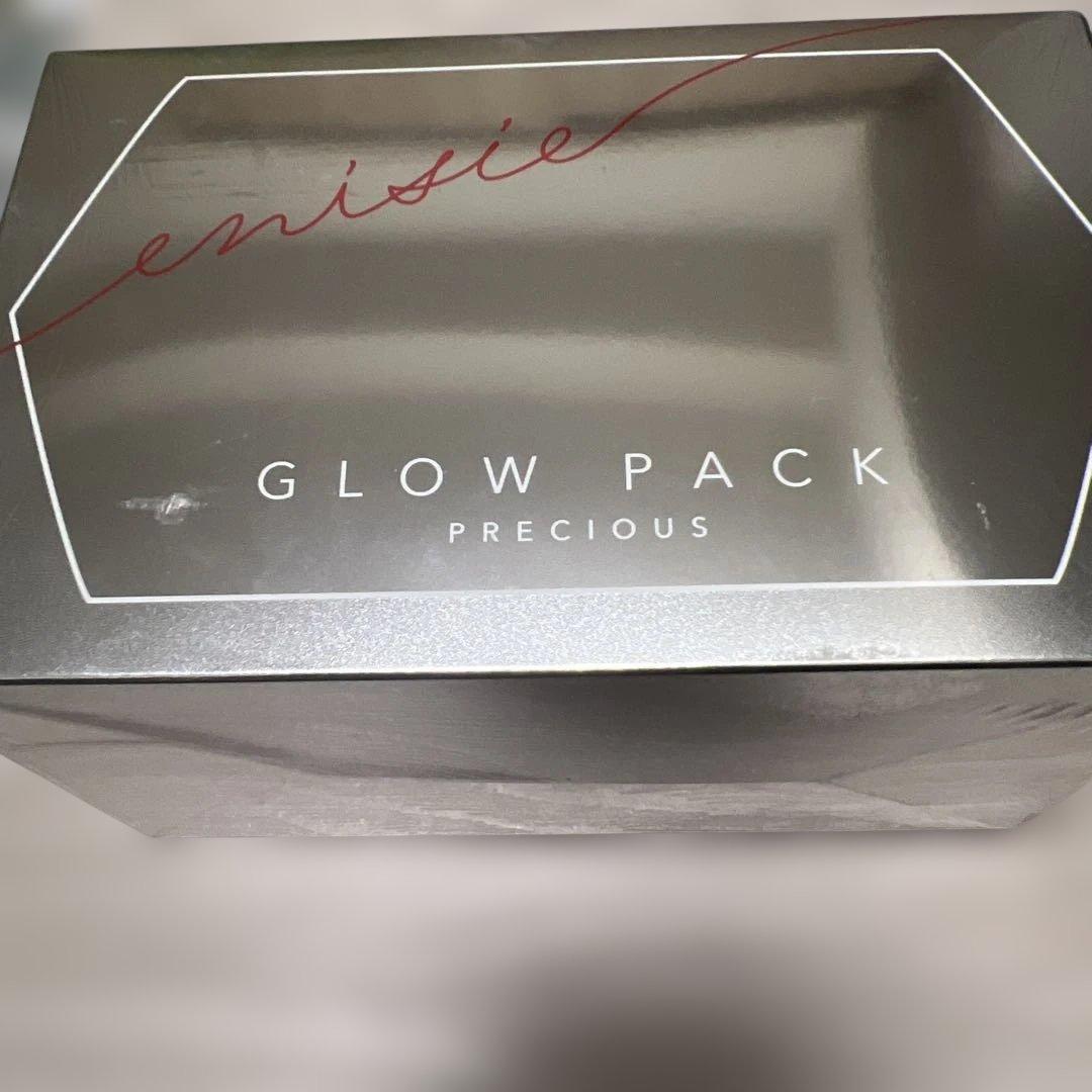 Glow Pack Precious フェイシャルパック 40g×10包