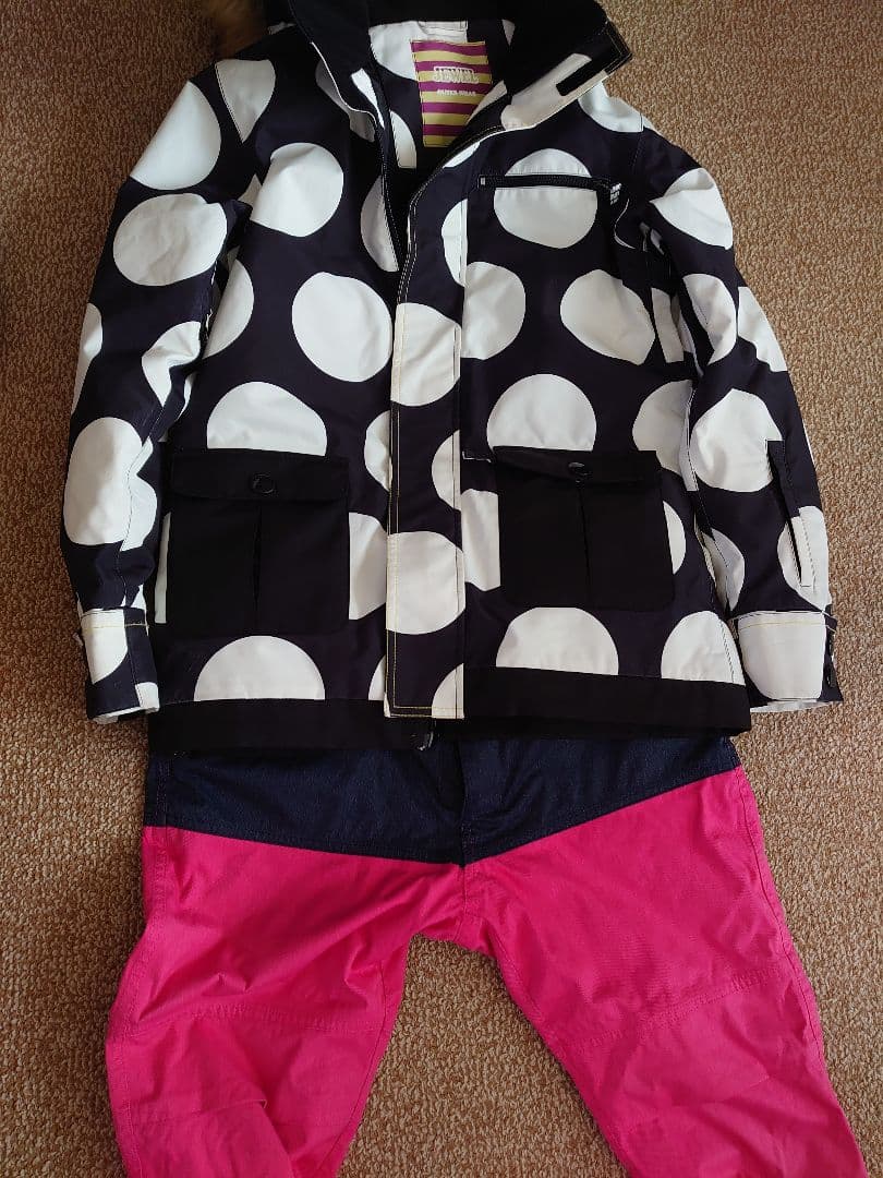 スキー スノボウェア