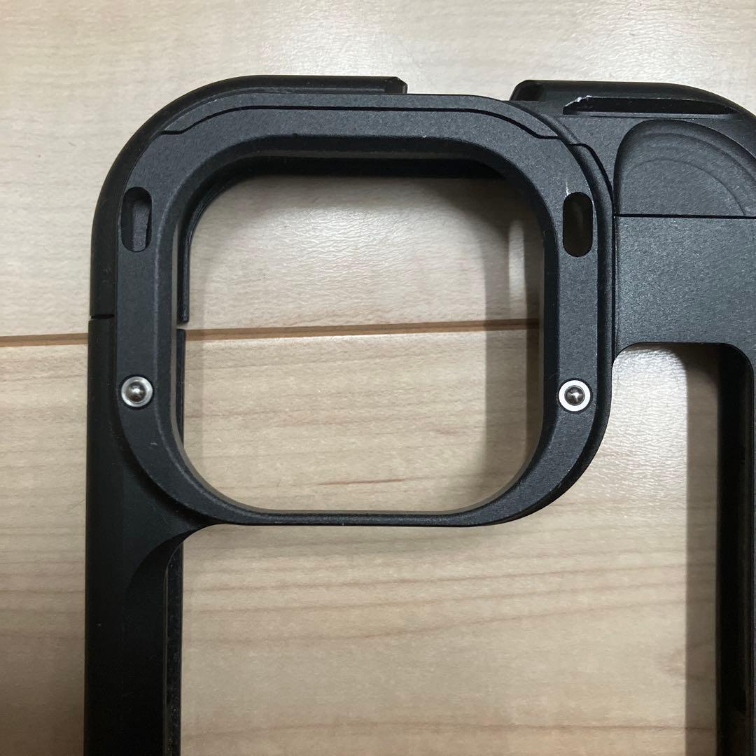 NEEWER iPhone 15pro用ケージセット